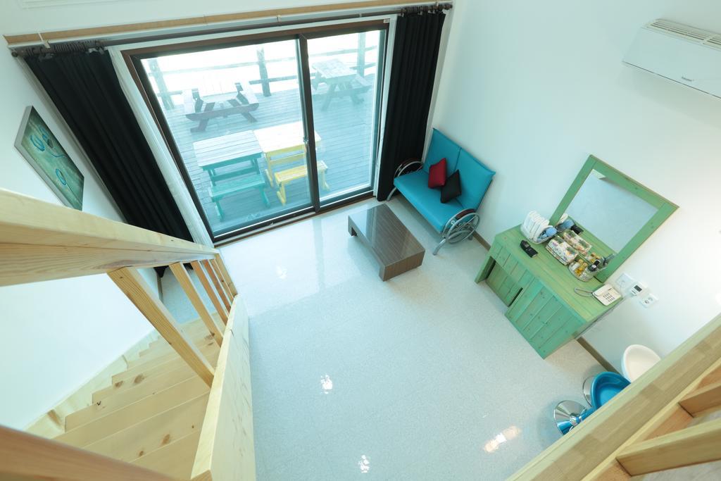 Gangneung Sea View Pension Esterno foto